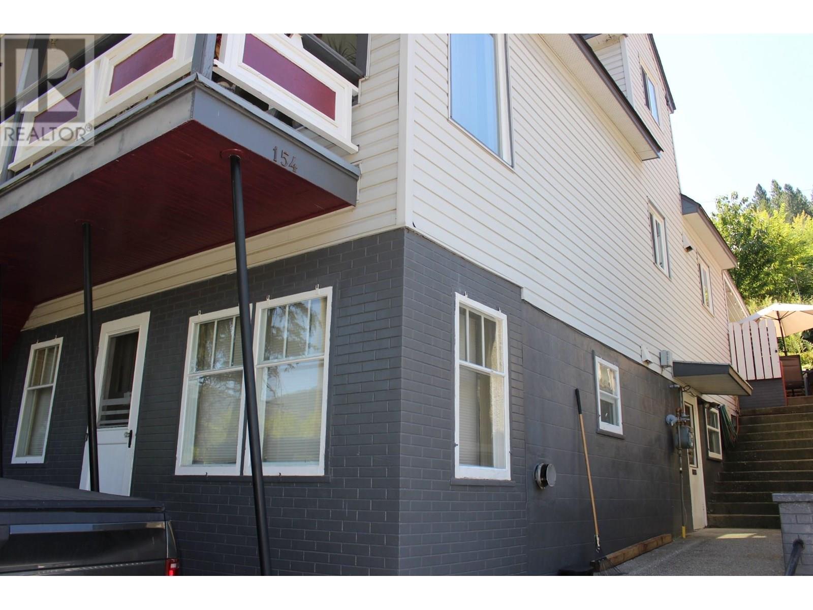 Property at 154 Kitchener Street image 4