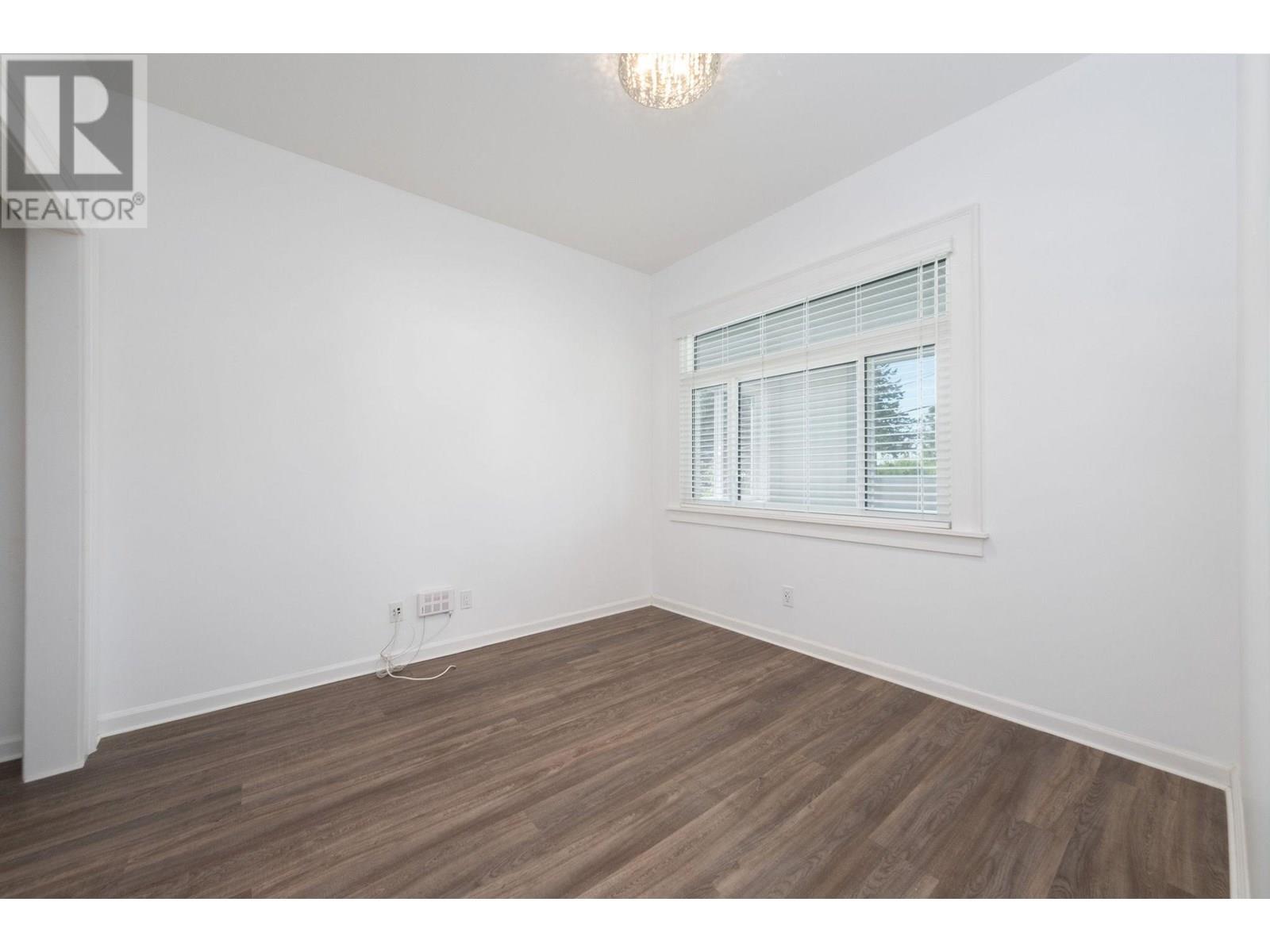 7696 Davies Street, Burnaby, British Columbia  V3N 3H4 - Photo 15 - R3032311