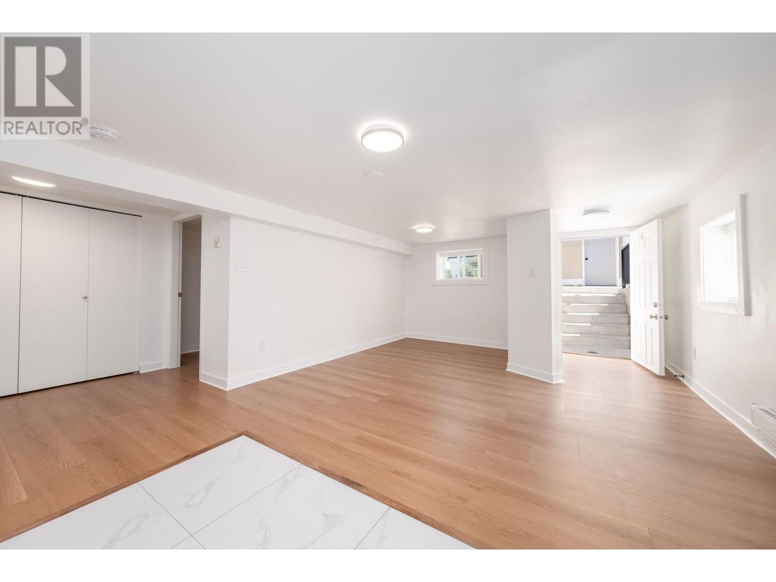 7696 Davies Street, Burnaby, British Columbia  V3N 3H4 - Photo 29 - R3032311