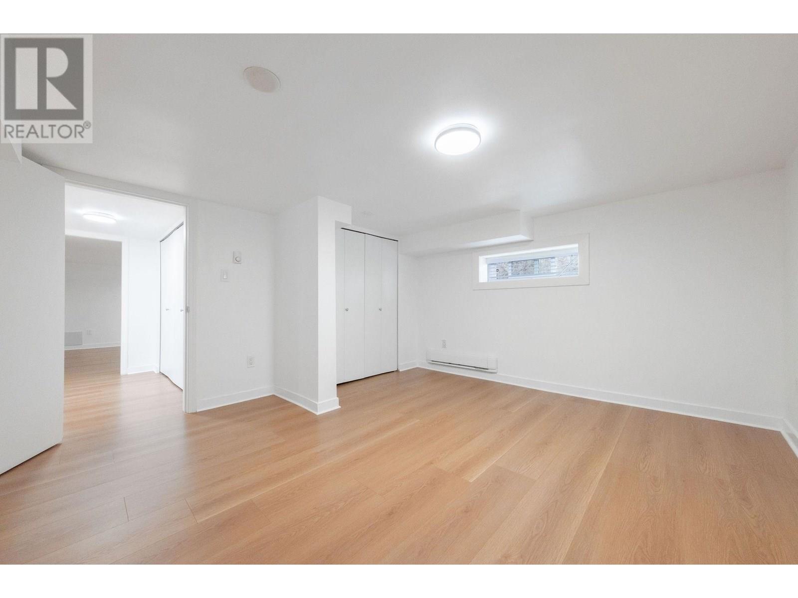 7696 Davies Street, Burnaby, British Columbia  V3N 3H4 - Photo 31 - R3032311