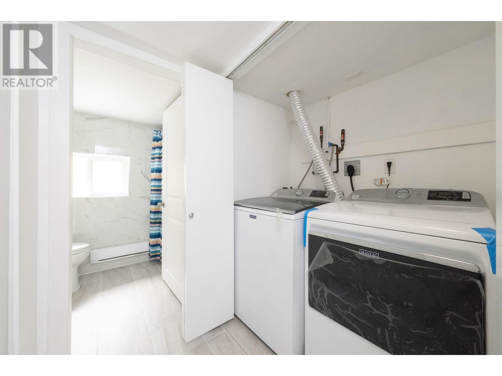 7696 Davies Street, Burnaby, British Columbia  V3N 3H4 - Photo 33 - R3032311