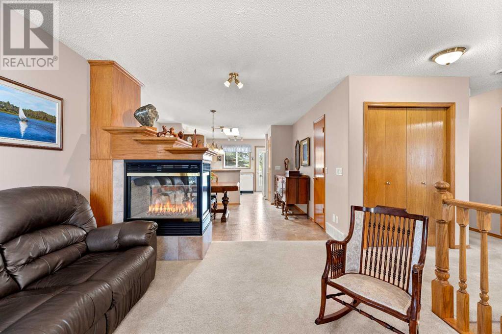 Property at 164 Stonegate Close NW image 5