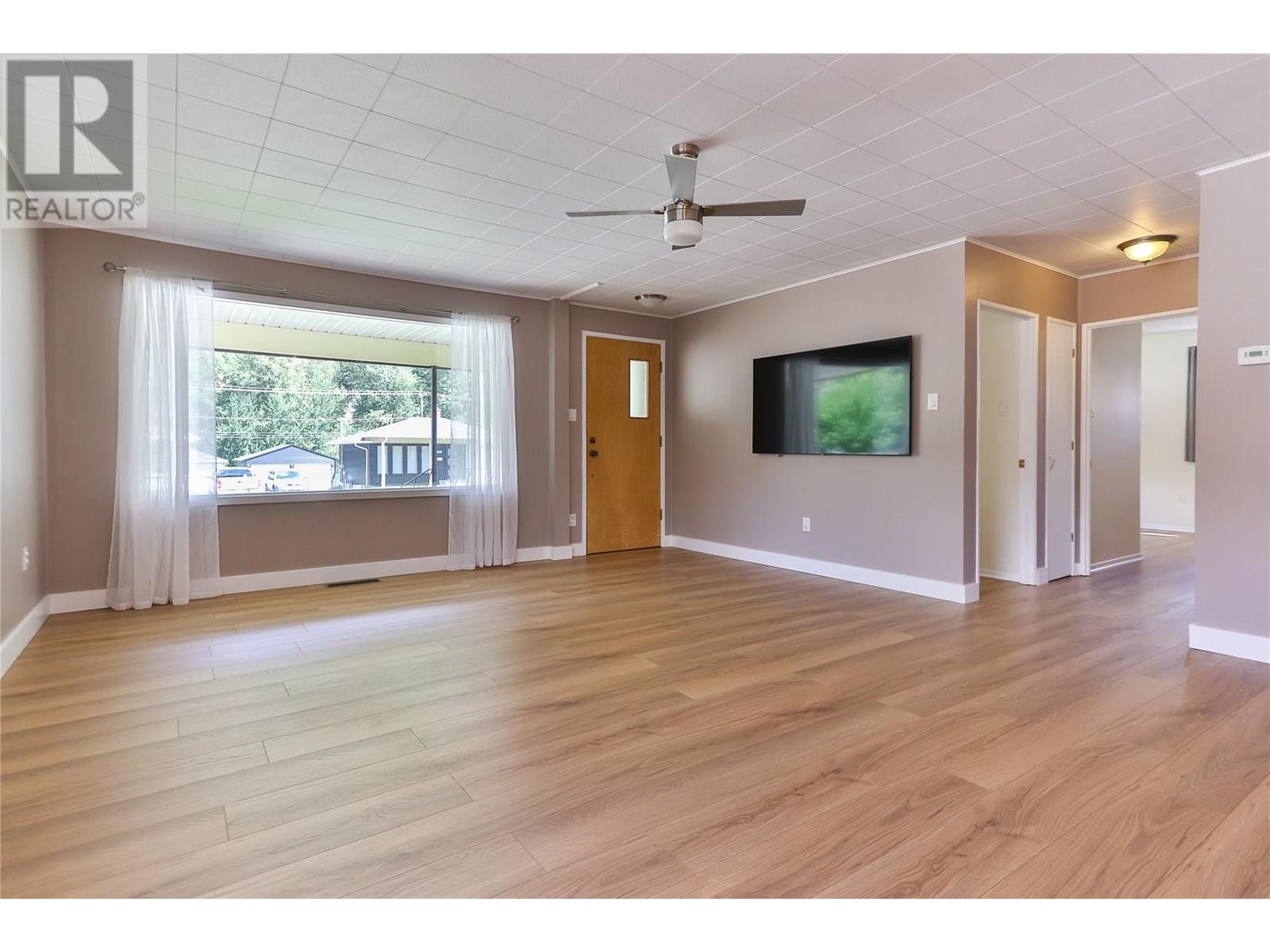 Property at 1164 MARIANNA Crescent image 5