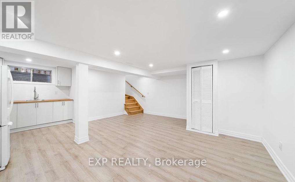 Lower - 208 Willowbrook Road, Markham, Ontario  L3T 5L6 - Photo 4 - N12302756