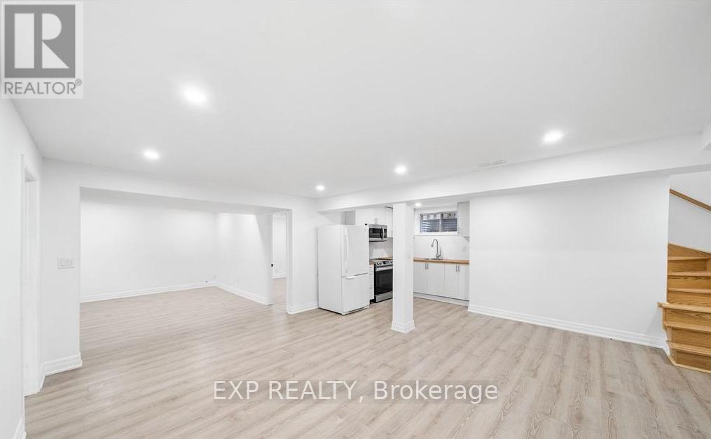 Lower - 208 Willowbrook Road, Markham, Ontario  L3T 5L6 - Photo 5 - N12302756