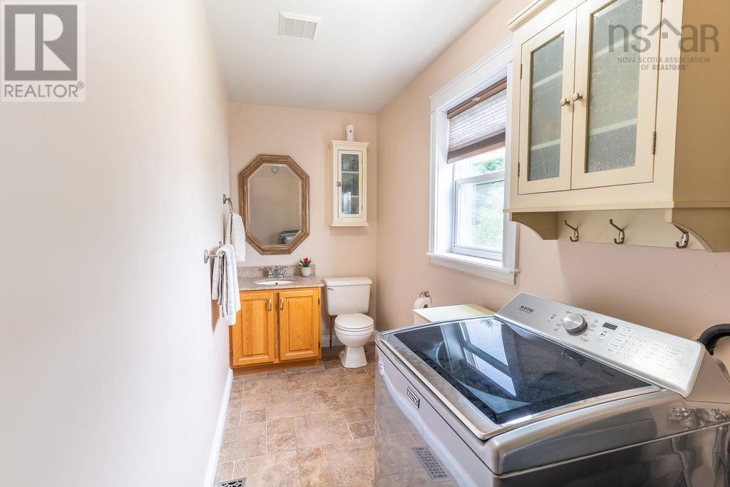 5 Sandy Point Road, Porters Lake, Nova Scotia  B3E 1M9 - Photo 20 - 202518405