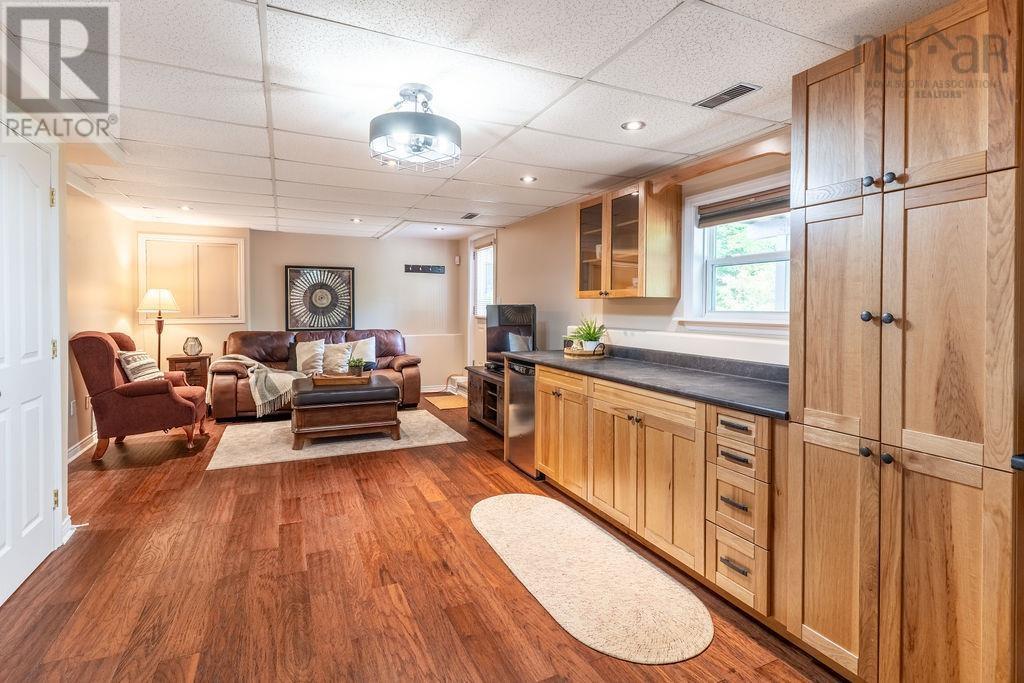5 Sandy Point Road, Porters Lake, Nova Scotia  B3E 1M9 - Photo 40 - 202518405