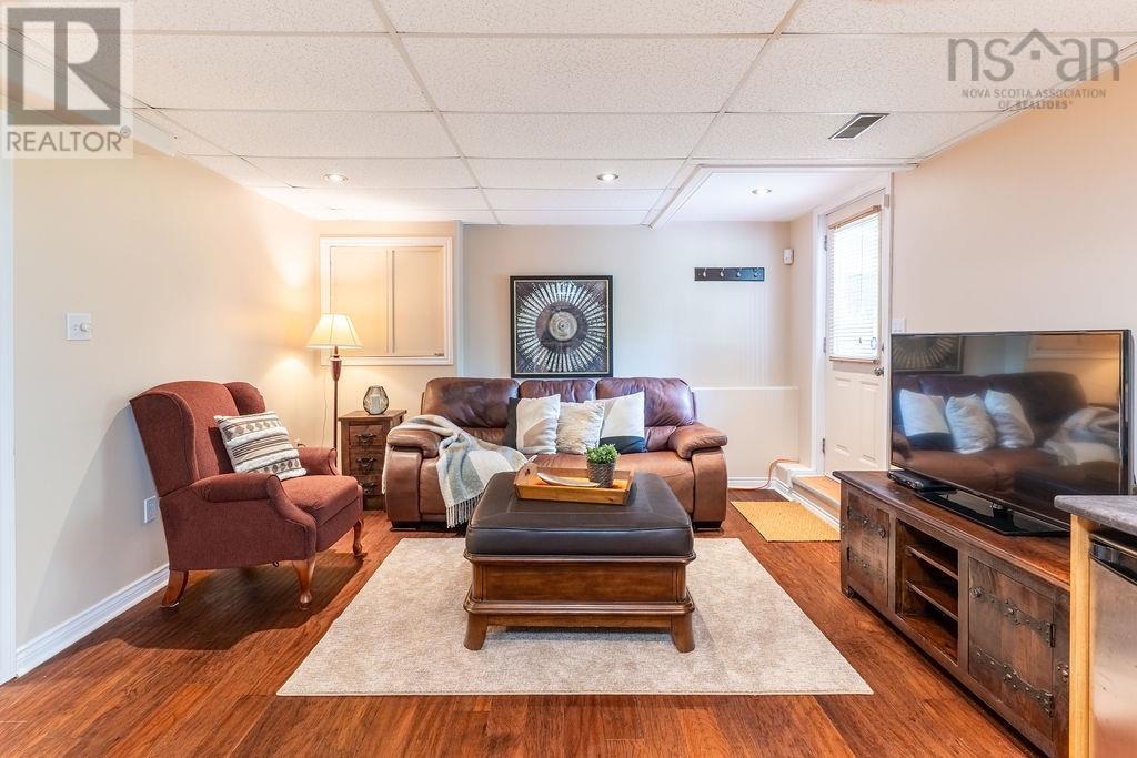 5 Sandy Point Road, Porters Lake, Nova Scotia  B3E 1M9 - Photo 35 - 202518405