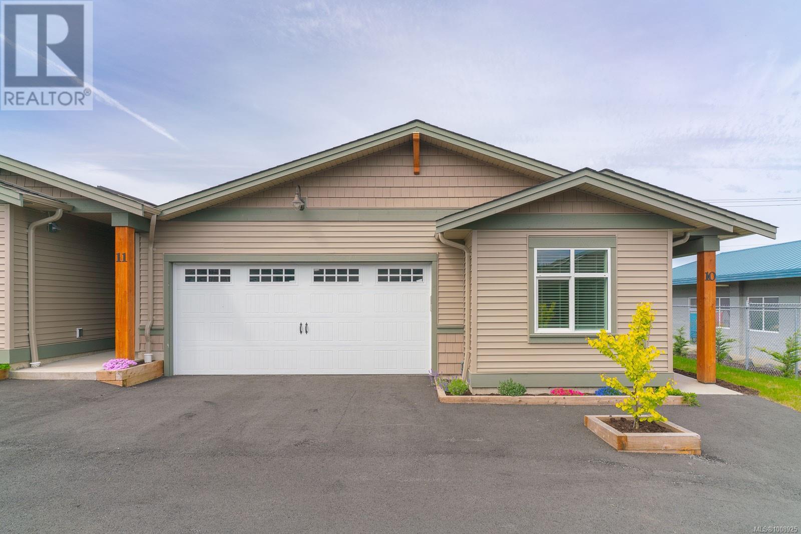 10 3774 12th Ave, Port Alberni, British Columbia