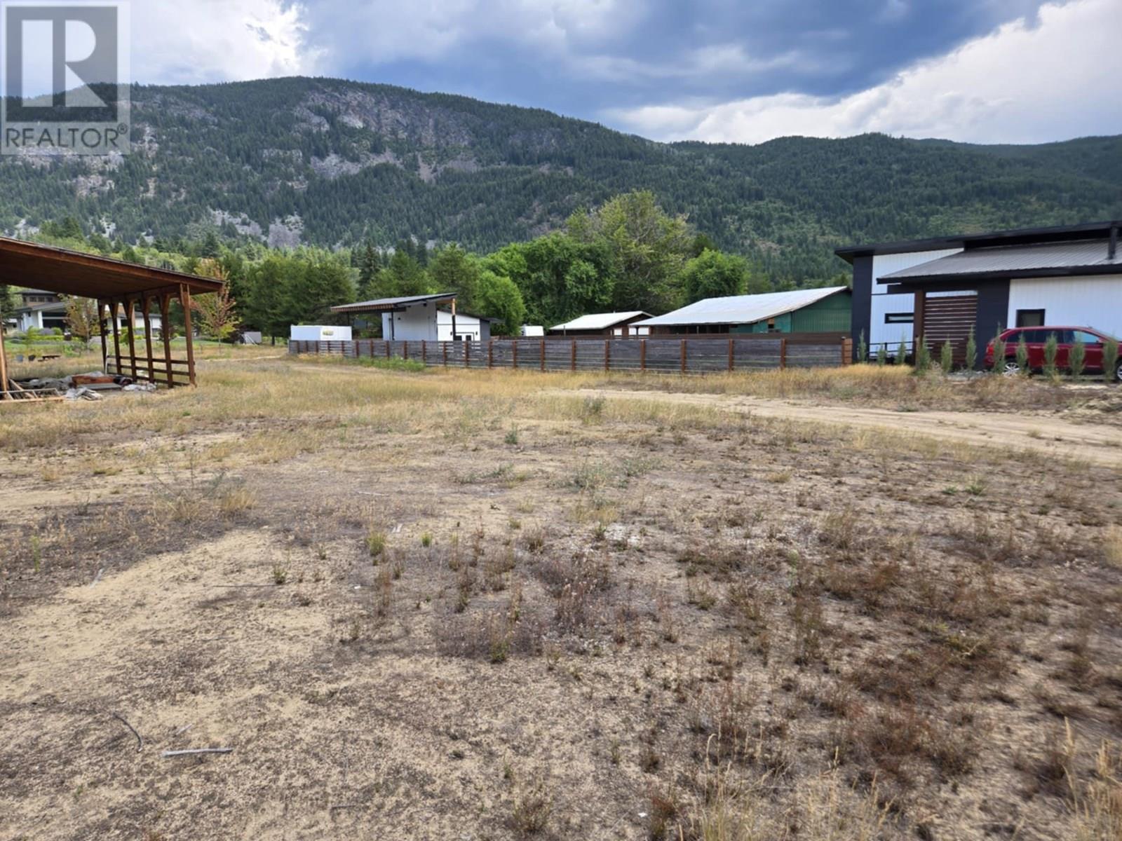 314 Elkview Trail, Castlegar, British Columbia  V1N 4L5 - Photo 6 - 10357812