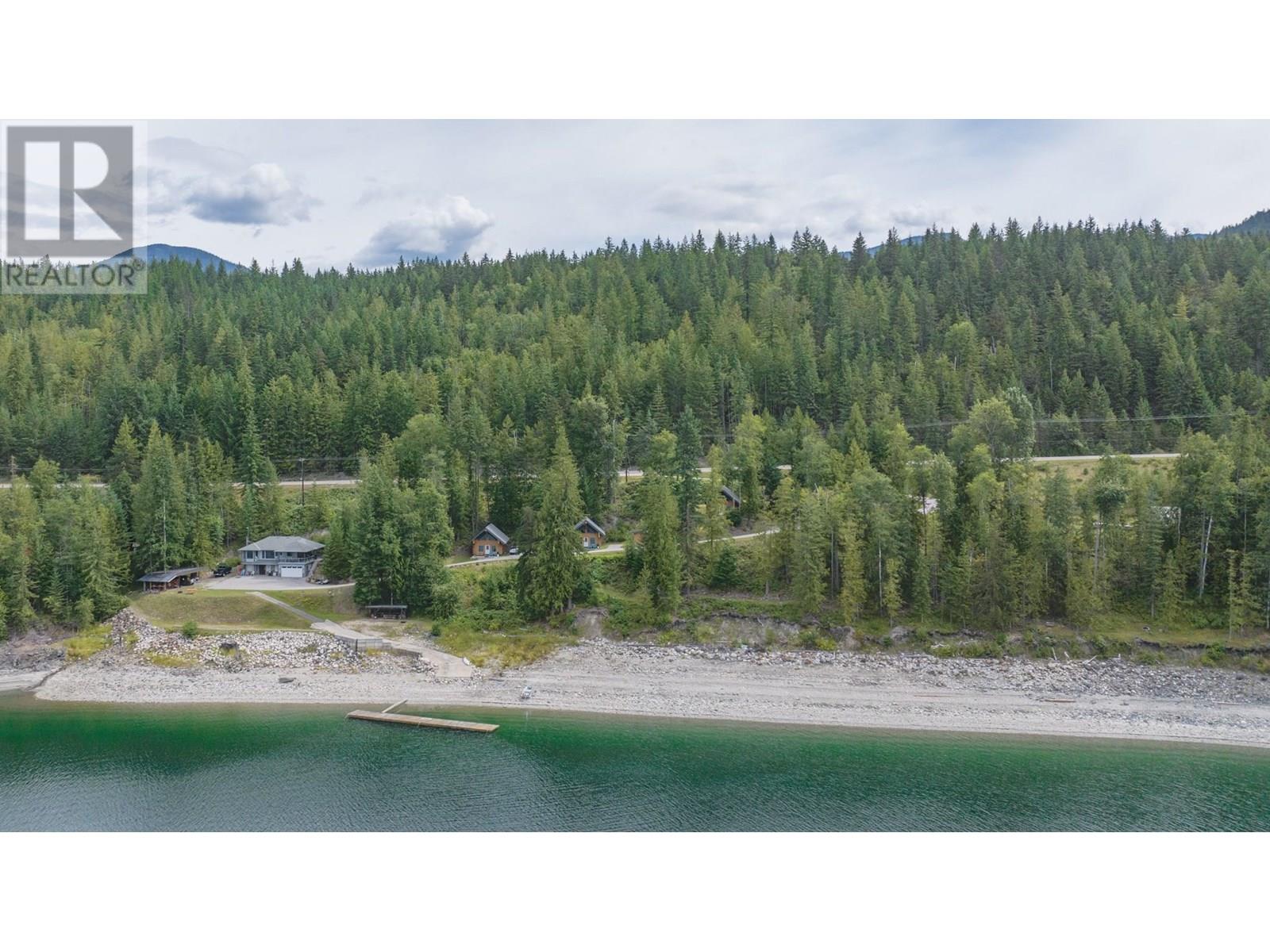 1710 6 Highway, nakusp, British Columbia