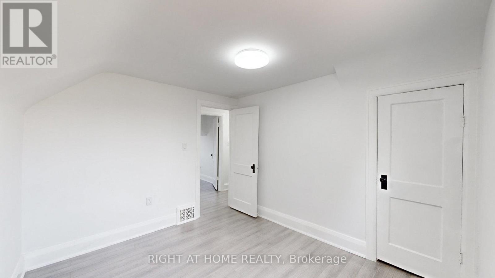179 Celina Street, Oshawa, Ontario  L1H 4N3 - Photo 14 - E12316287