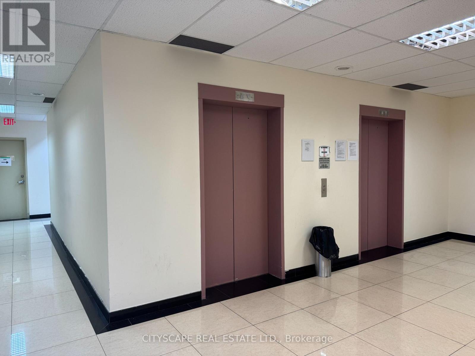 Property at 9,10 - 4002 SHEPPARD AVENUE E image 3