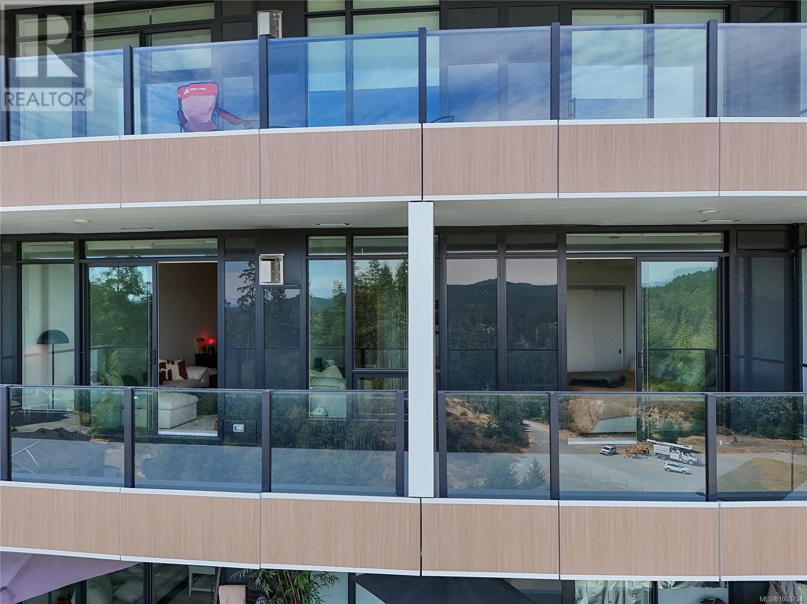 Property at 808 2000 Hannington Rd image 2