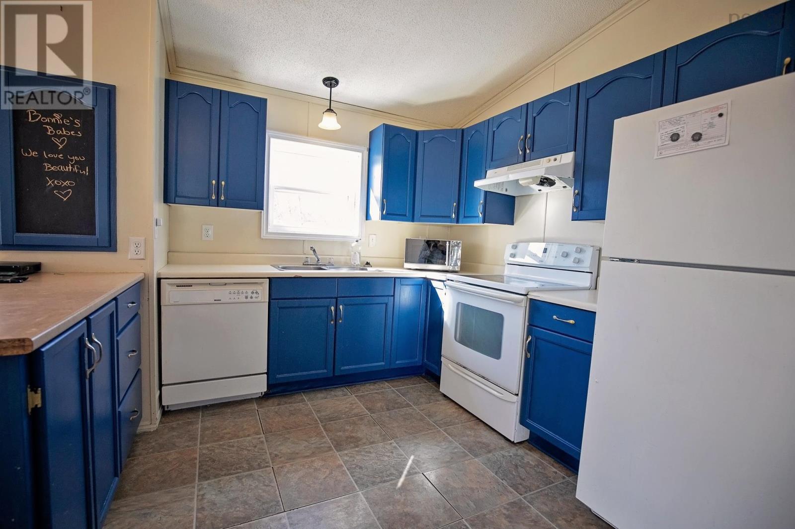 36 Kent Drive, Amherst, Nova Scotia  B4H 4L3 - Photo 17 - 202510983