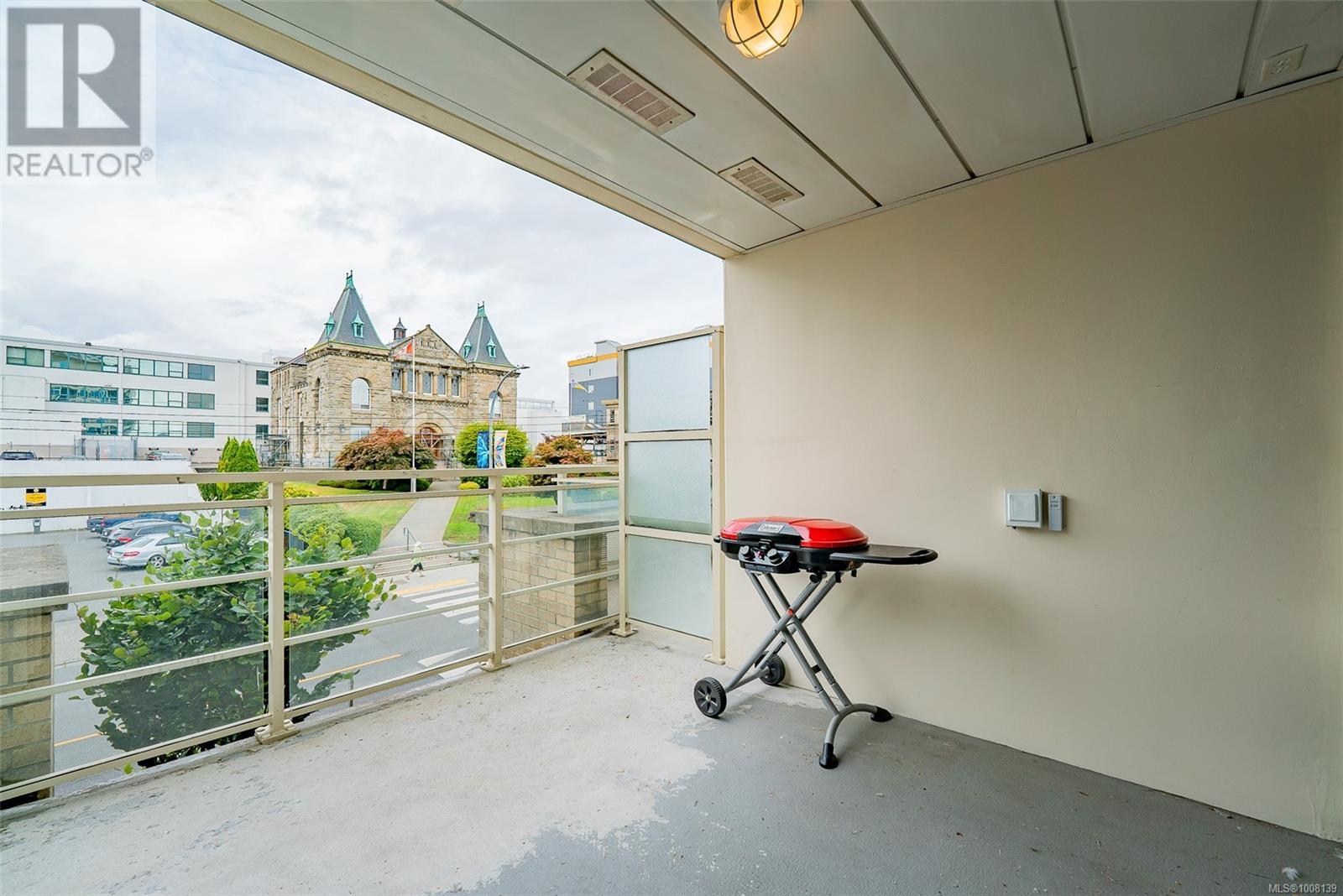 208 38 Front St, Nanaimo, British Columbia V9R 0B8 - Photo 8 - 1008139