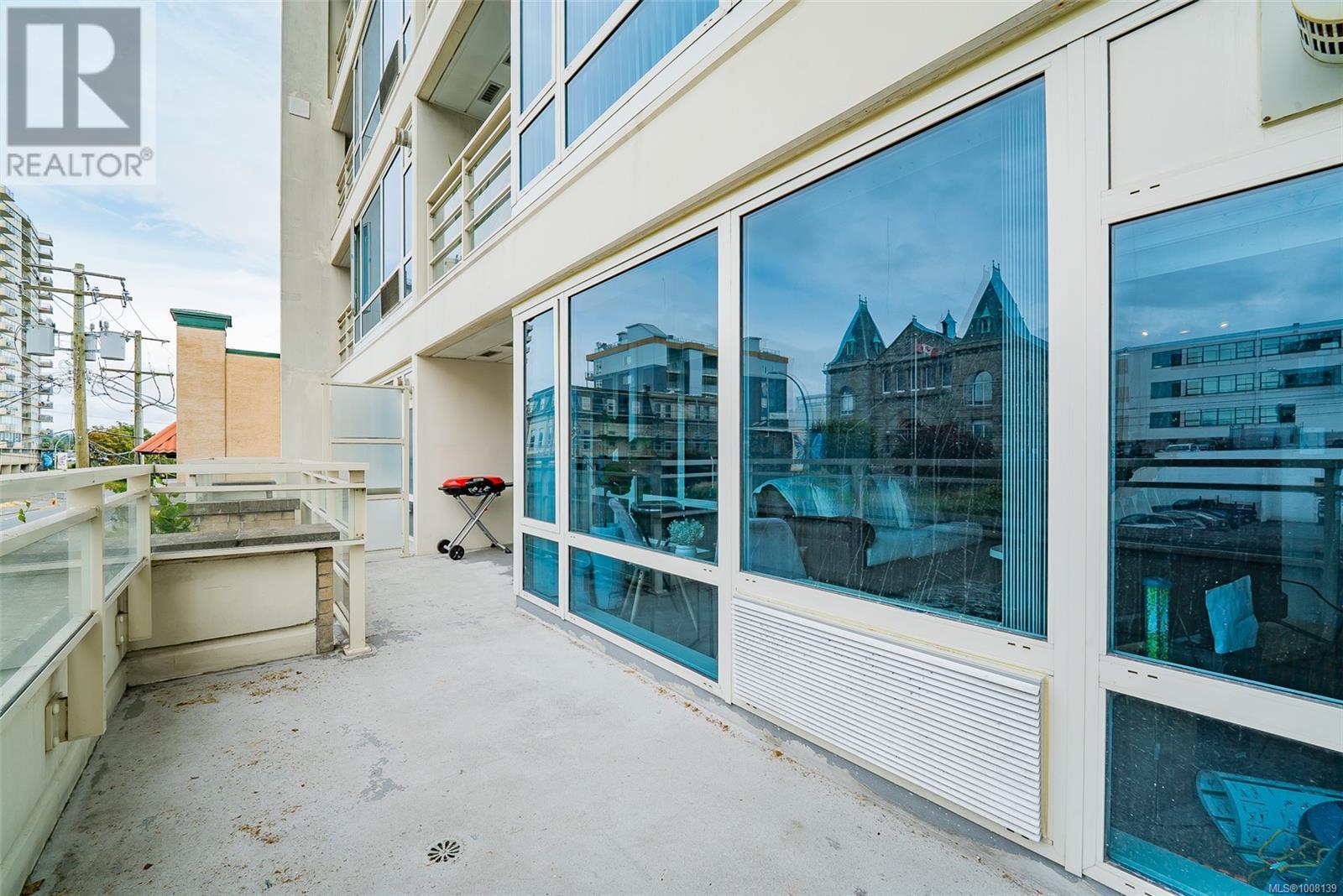 208 38 Front St, Nanaimo, British Columbia V9R 0B8 - Photo 7 - 1008139