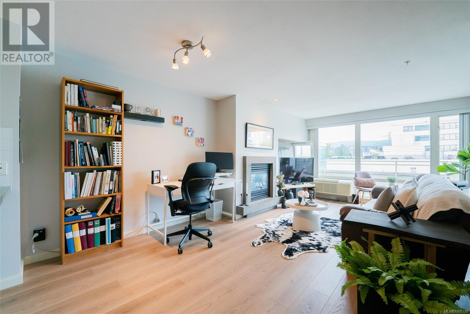 208 38 Front St, Nanaimo, British Columbia V9R 0B8 - Photo 19 - 1008139