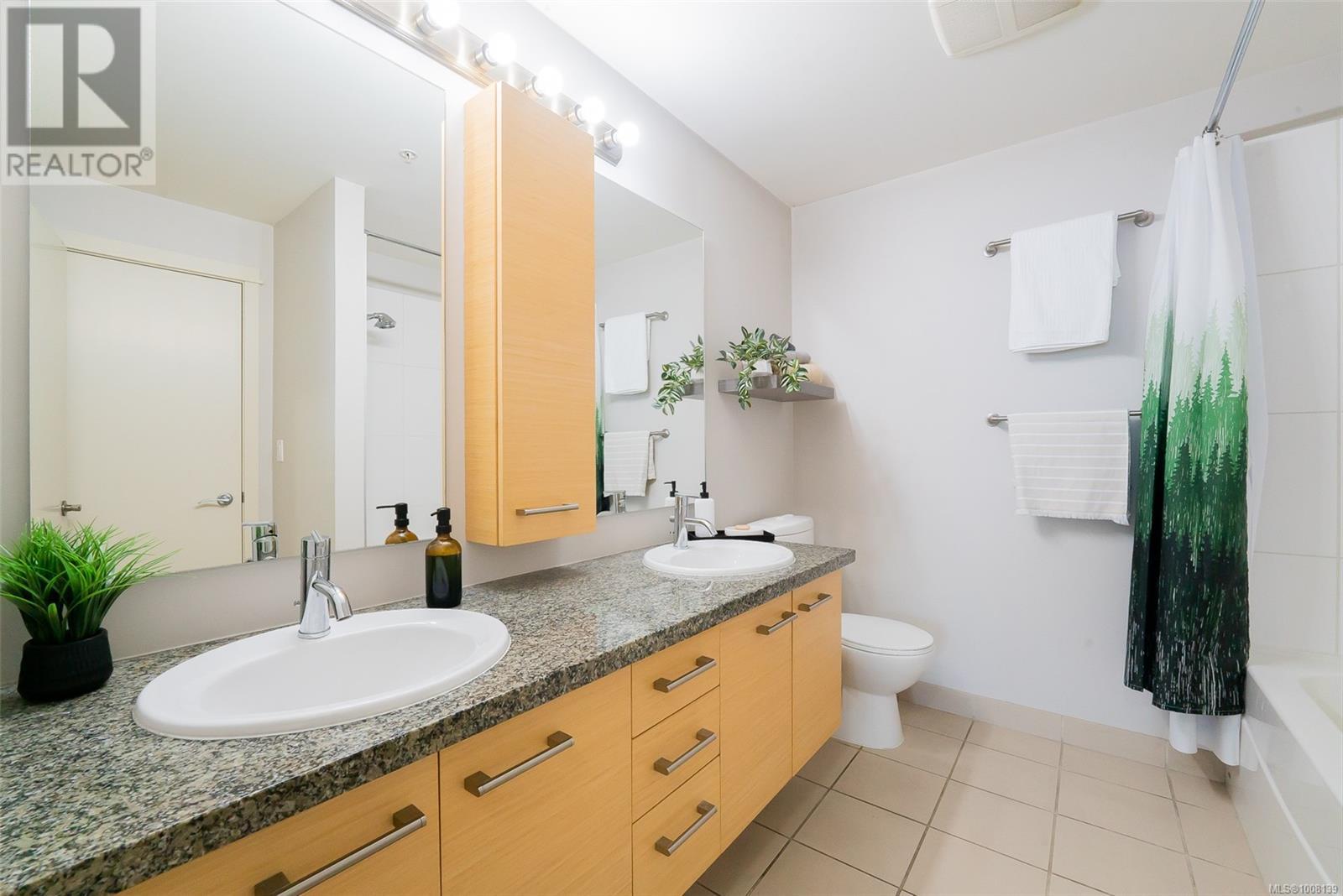 208 38 Front St, Nanaimo, British Columbia V9R 0B8 - Photo 35 - 1008139