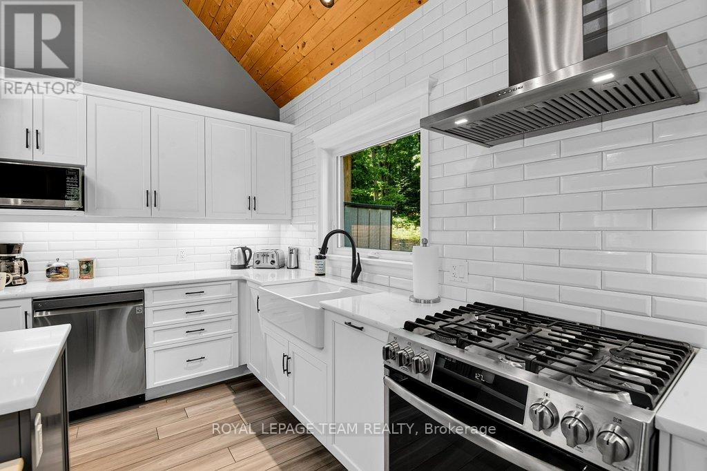 772 Ferguson Lake Road, Greater Madawaska, Ontario  K7V 3Z7 - Photo 11 - X12316306