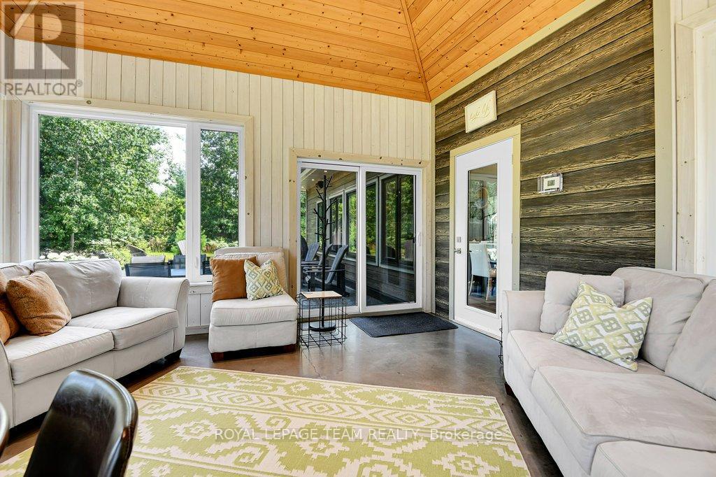 772 Ferguson Lake Road, Greater Madawaska, Ontario  K7V 3Z7 - Photo 13 - X12316306