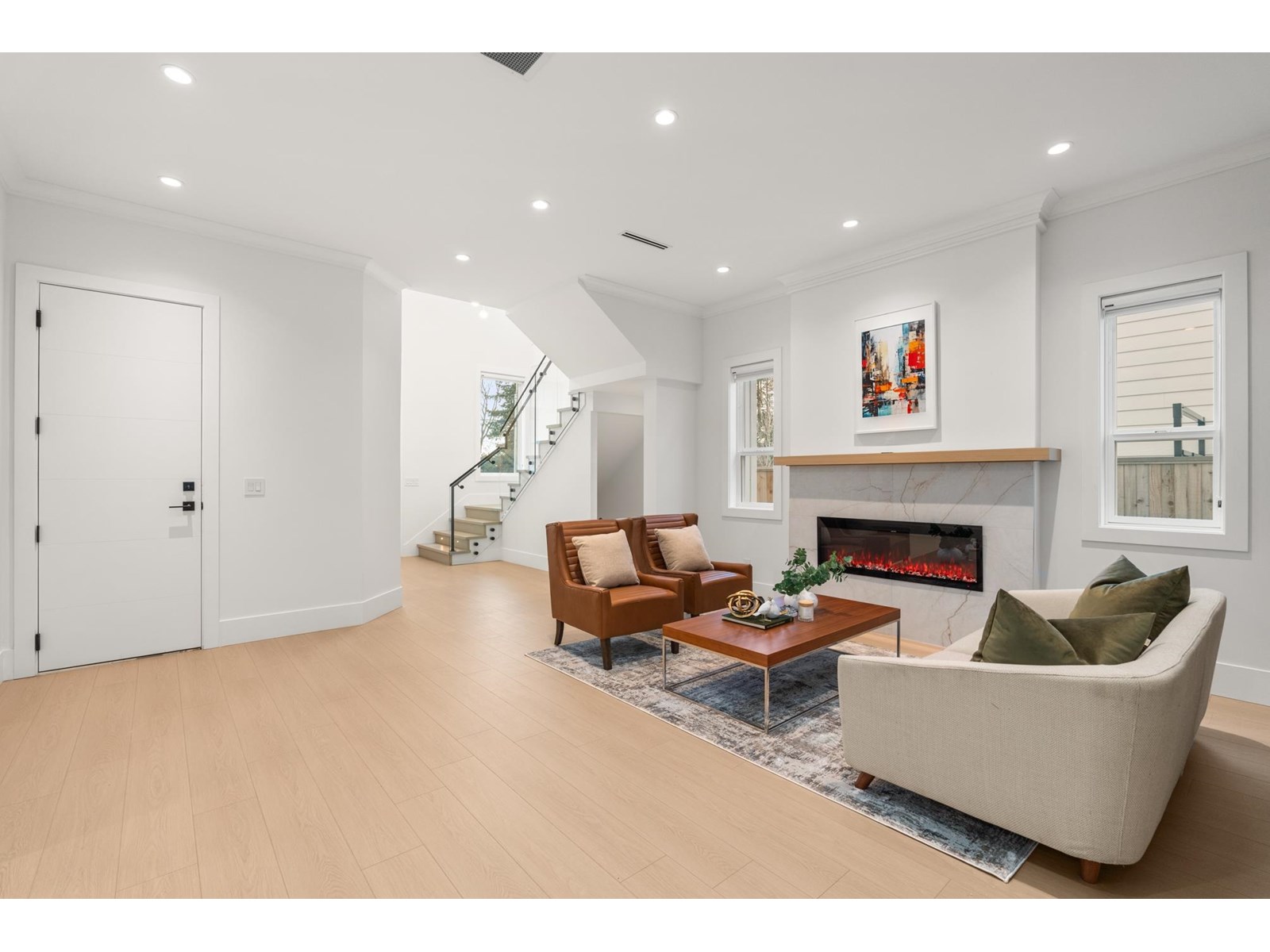 Property at 7464 115 STREET image 3