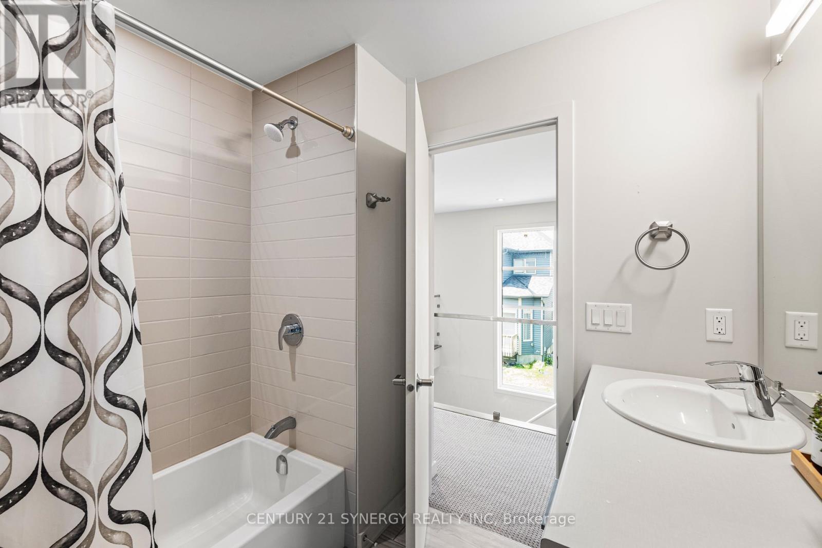 673 Odyssey Way, Ottawa, Ontario  K1T 0T3 - Photo 26 - X12316320