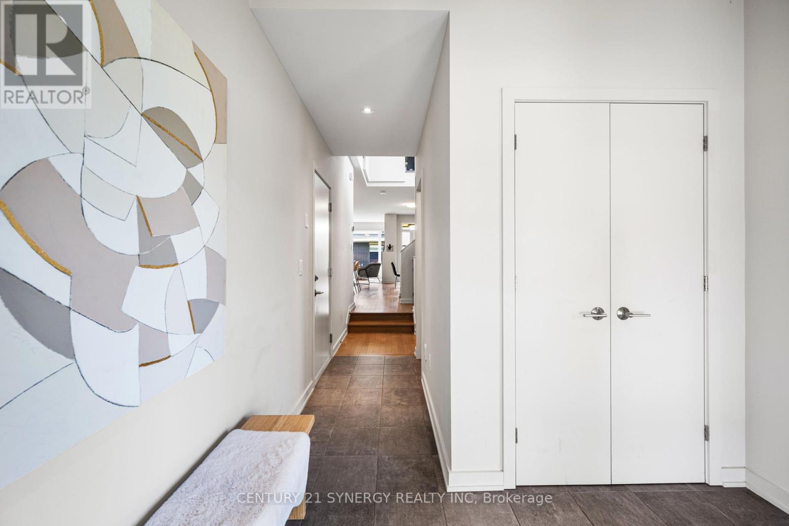 Property at 673 ODYSSEY WAY image 5