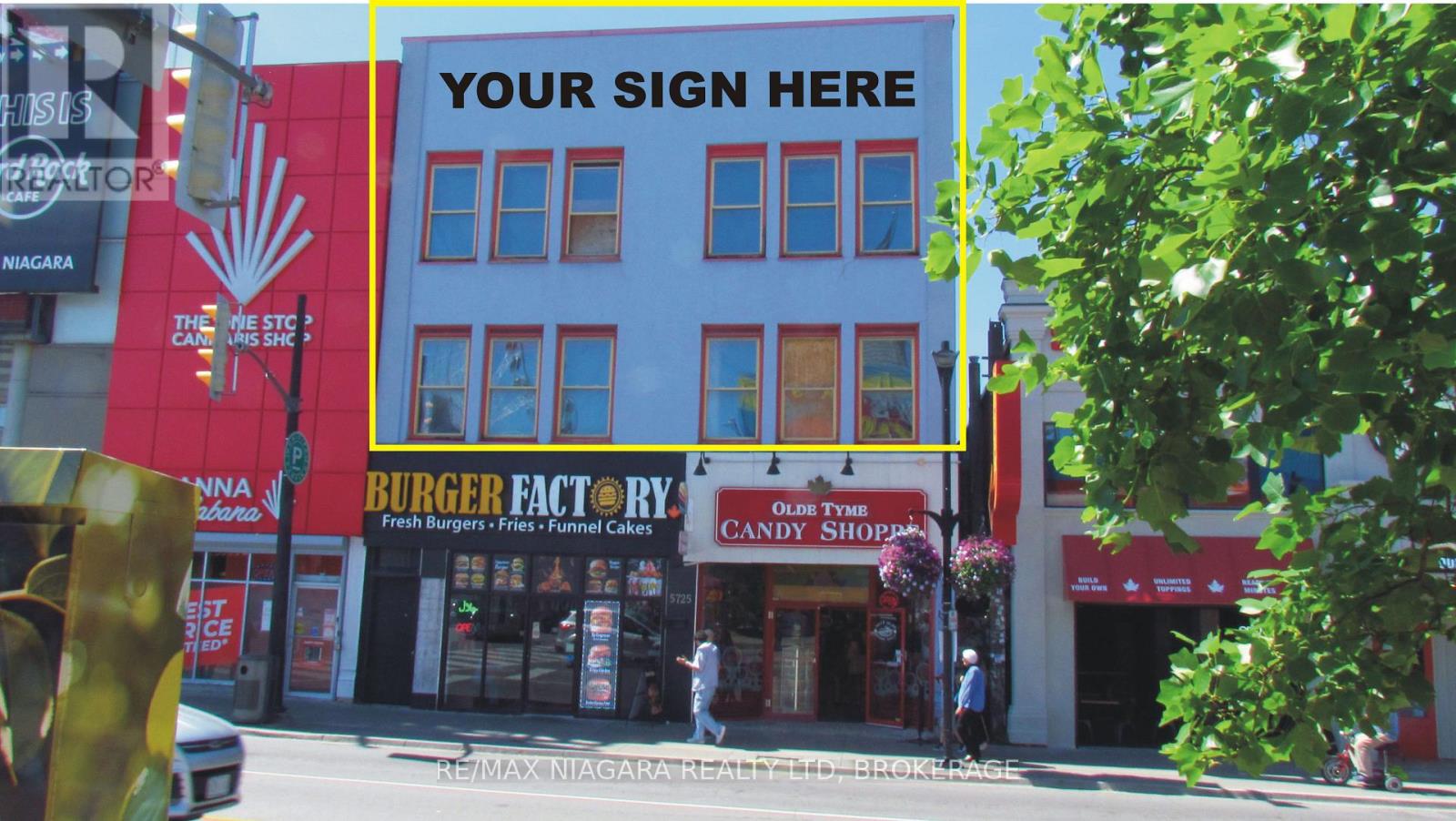 5729 Victoria Avenue, Niagara Falls, Ontario  L2G 3L5 - Photo 1 - X12316333