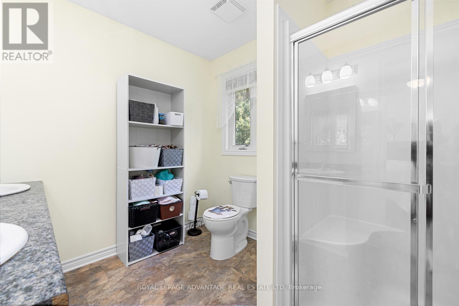 42 Code Crescent, Smiths Falls, Ontario  K7A 0A9 - Photo 7 - X12316325