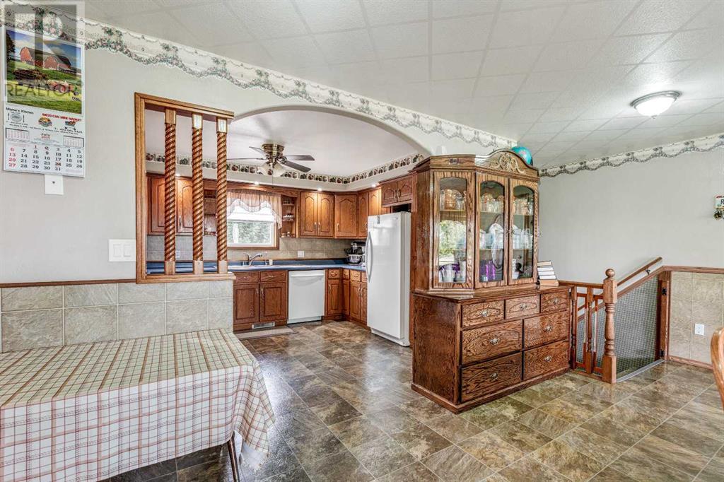 123047 Township Road 102, Burdett, Alberta  T0k 0J0 - Photo 6 - A2241934