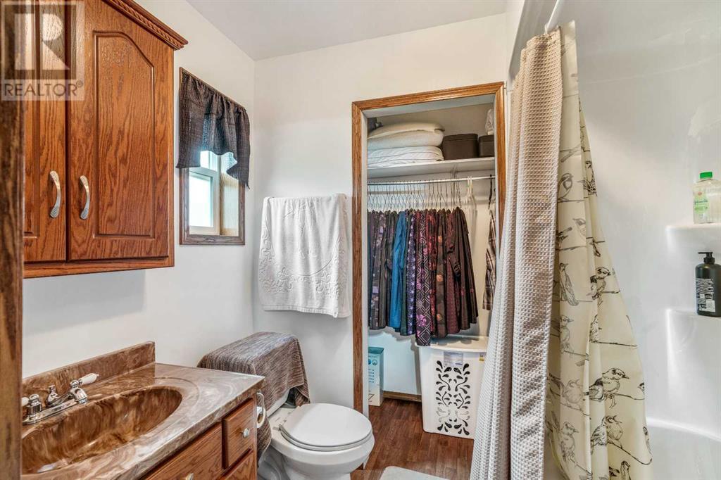 123047 Township Road 102, Burdett, Alberta  T0k 0J0 - Photo 20 - A2241934