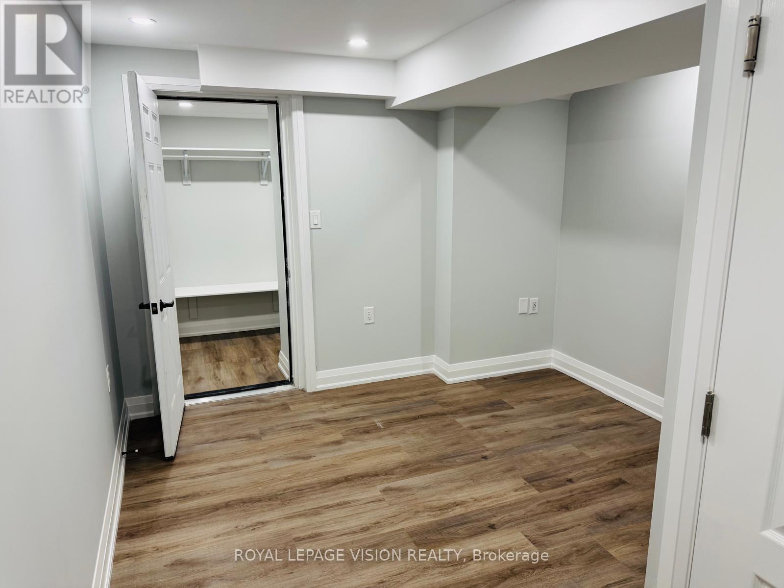 16 Walter Clifford Nesbitt Drive, Whitby, Ontario  L1P 0G5 - Photo 15 - E12315872