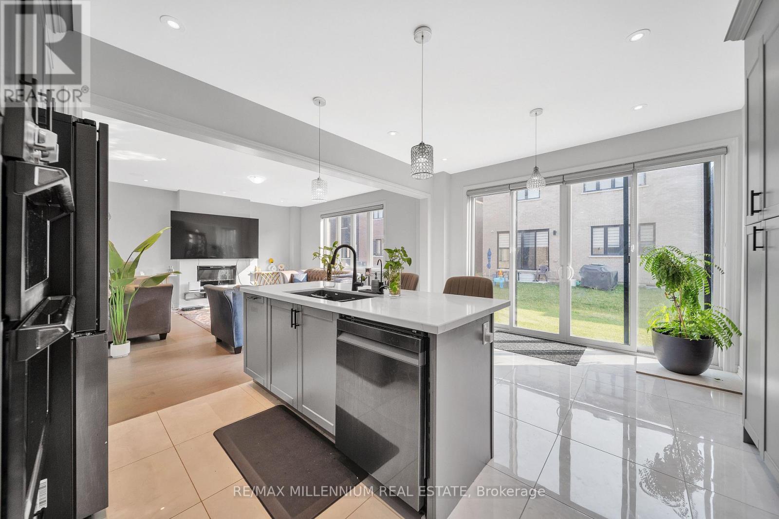 14 Gatherwood Terrace, Caledon, Ontario  L7C 1Z9 - Photo 19 - W12316342