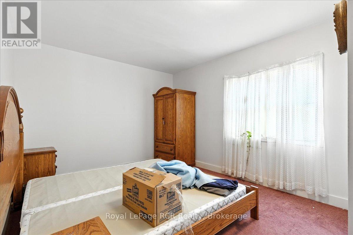 506 John Street, St. Clair, Ontario  N0P 2B0 - Photo 20 - X12316349