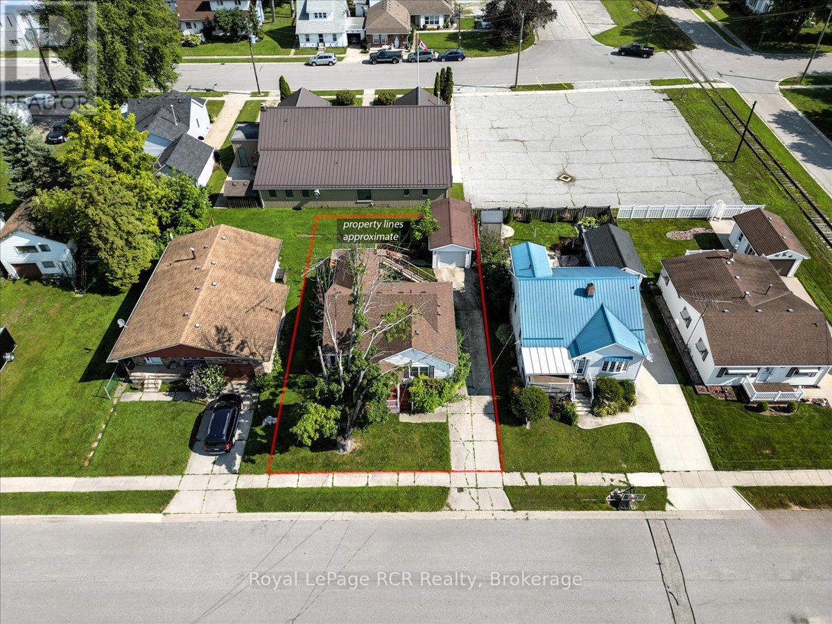506 John Street, St. Clair, Ontario  N0P 2B0 - Photo 41 - X12316349
