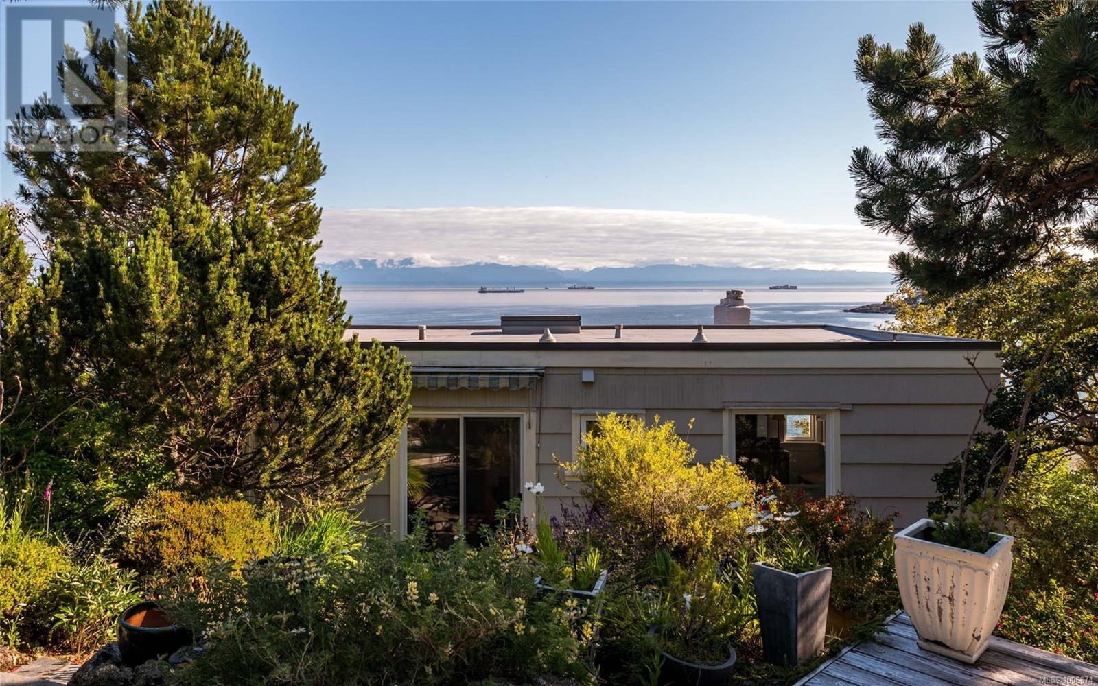 488 Beach Dr, Oak Bay, British Columbia  V8S 2M5 - Photo 23 - 1006674