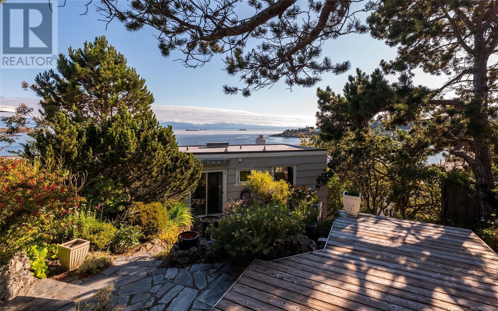 488 Beach Dr, Oak Bay, British Columbia  V8S 2M5 - Photo 24 - 1006674
