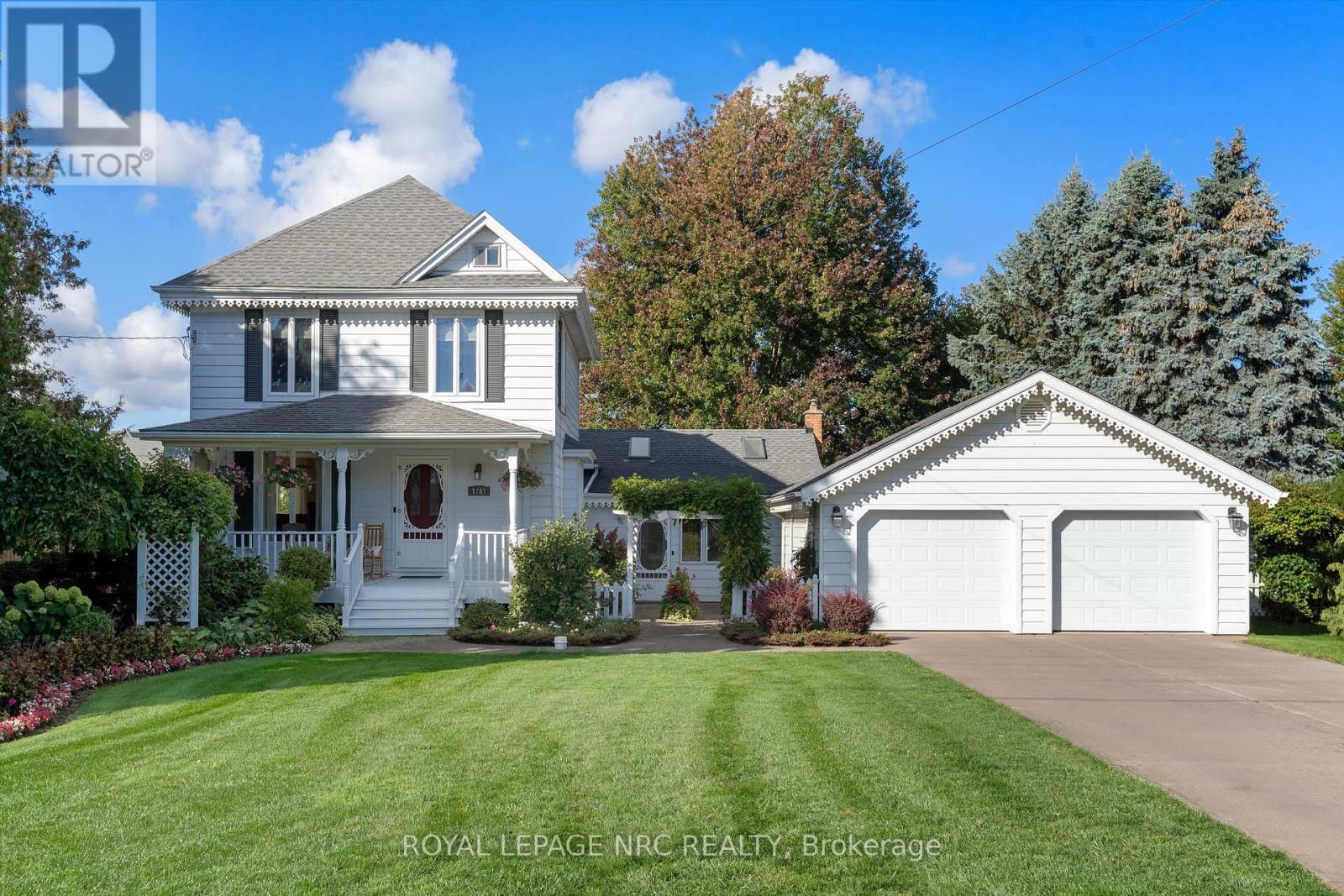 1287 Third Street, St. Catharines (Rural Port), Ontario  L2R 6P9 - Photo 1 - X12316369