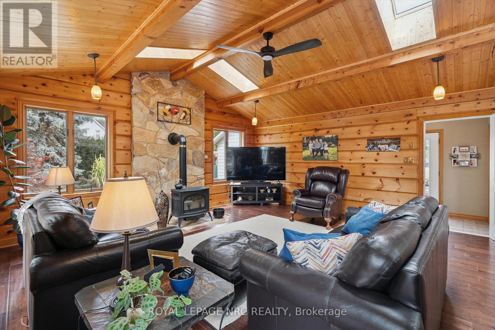 1287 Third Street, St. Catharines (Rural Port), Ontario  L2R 6P9 - Photo 10 - X12316369