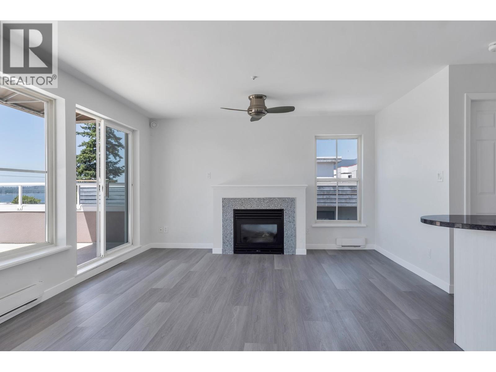 404 245 St. Davids Avenue, North Vancouver, British Columbia  V7L 3N9 - Photo 14 - R3032279