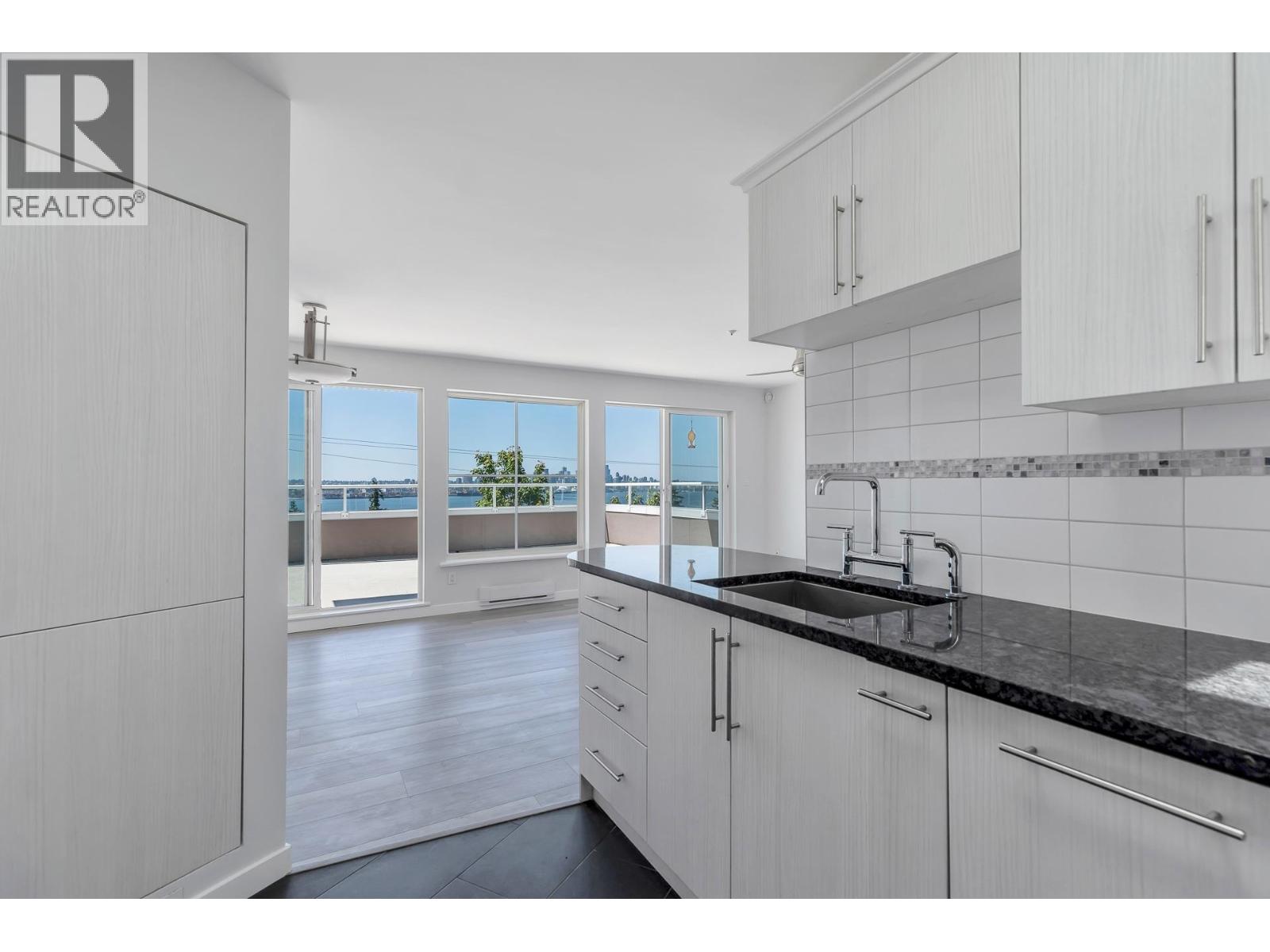 404 245 St. Davids Avenue, North Vancouver, British Columbia  V7L 3N9 - Photo 22 - R3032279