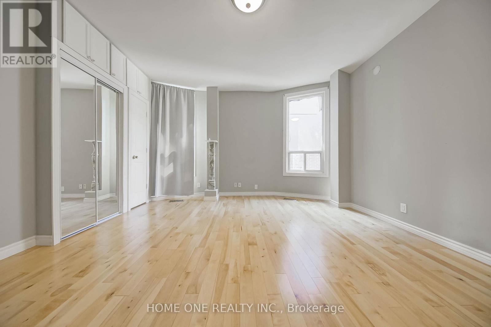 13 Simpson Avenue, Toronto, Ontario  M4K 1A1 - Photo 18 - E12316375