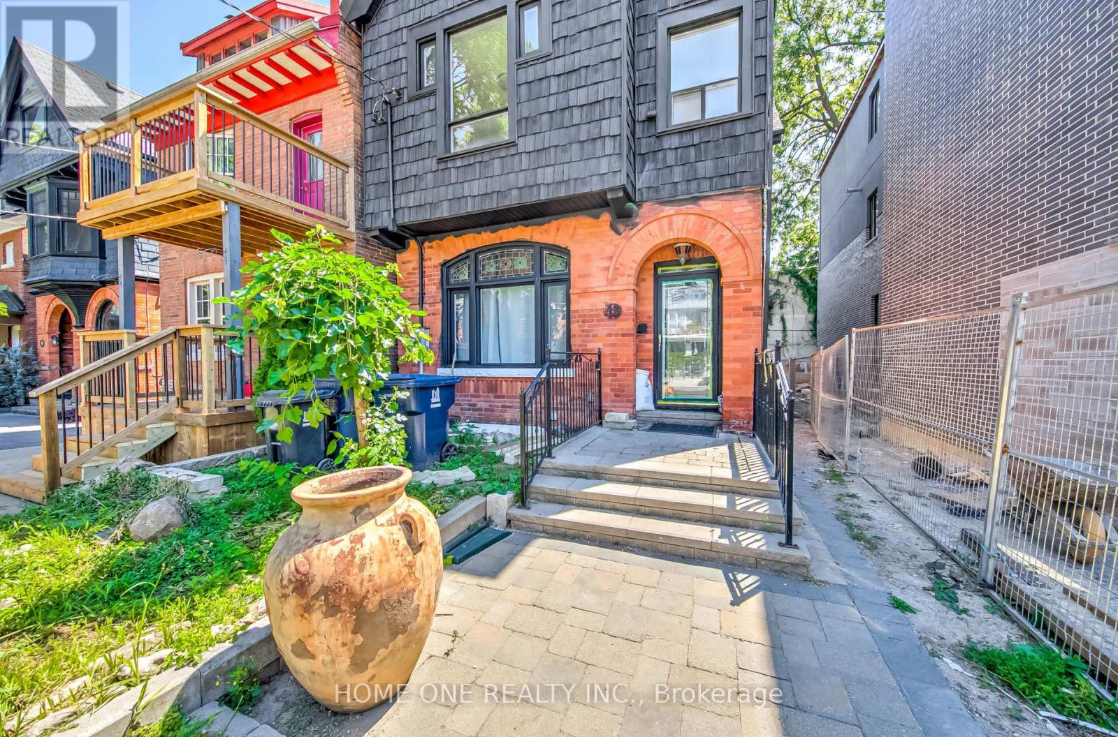 Property at 13 SIMPSON AVENUE image 2