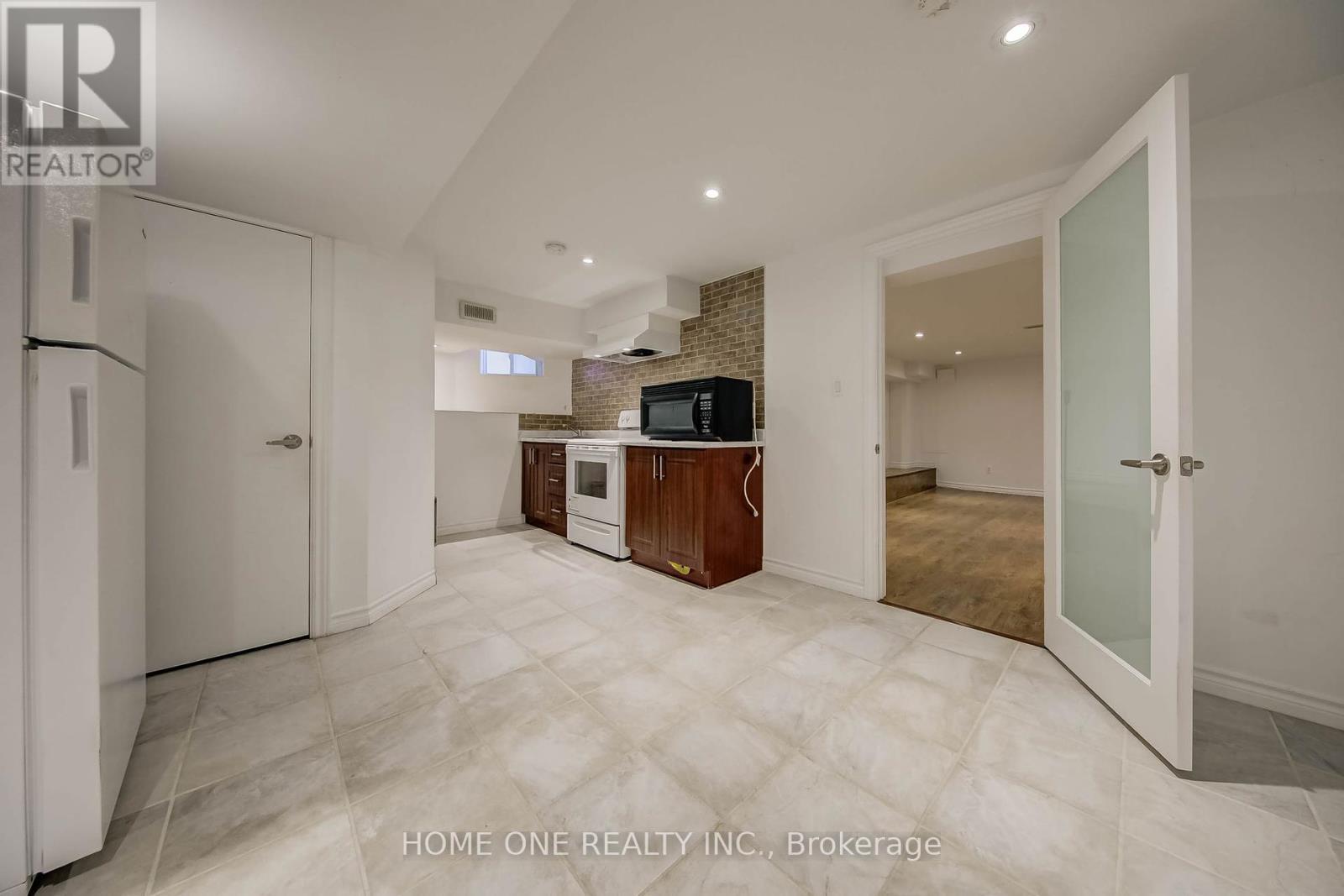 13 Simpson Avenue, Toronto, Ontario  M4K 1A1 - Photo 41 - E12316375