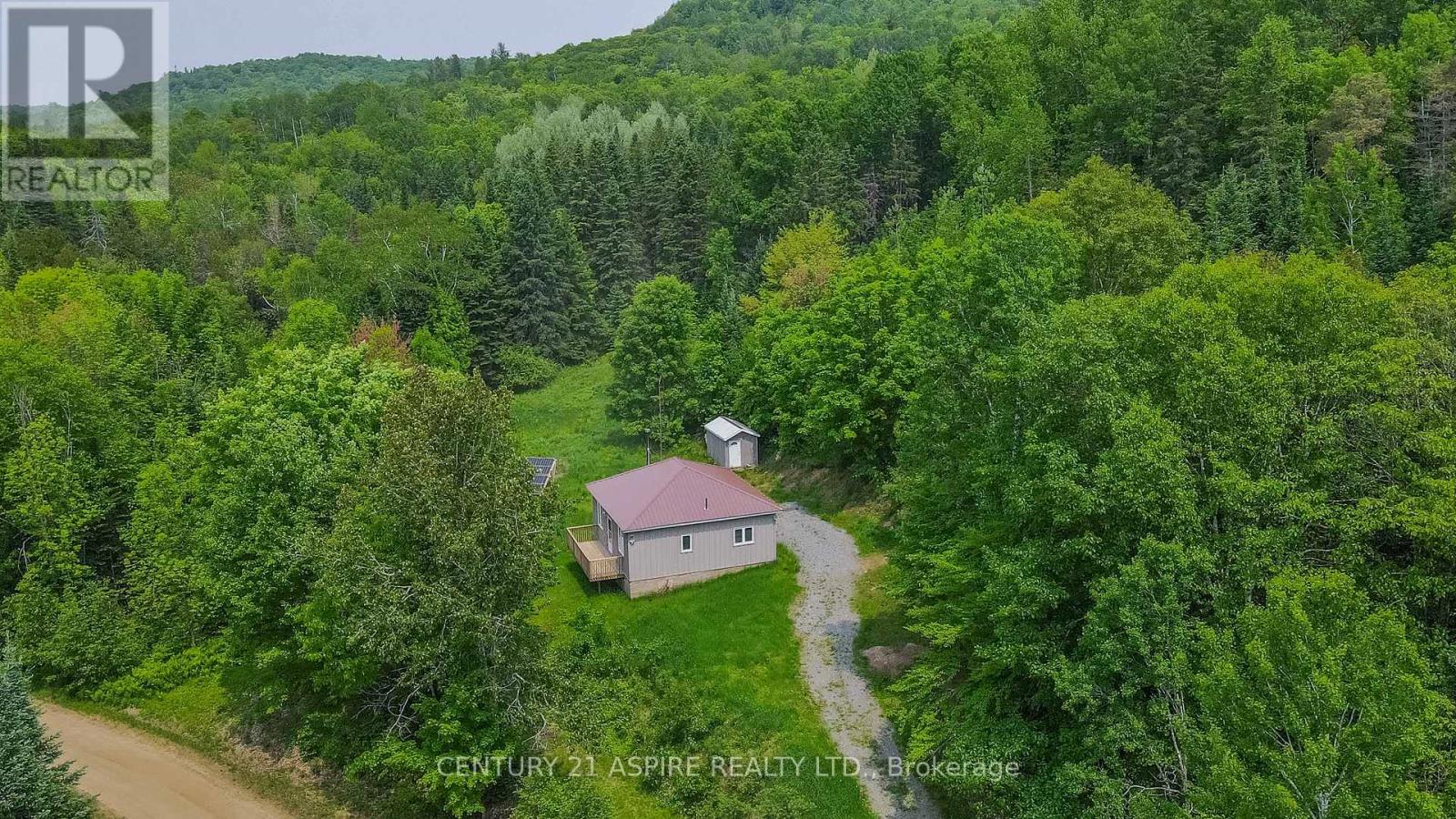117 Craigmont Road, Brudenell, Ontario  K0J 1L0 - Photo 2 - X12316395