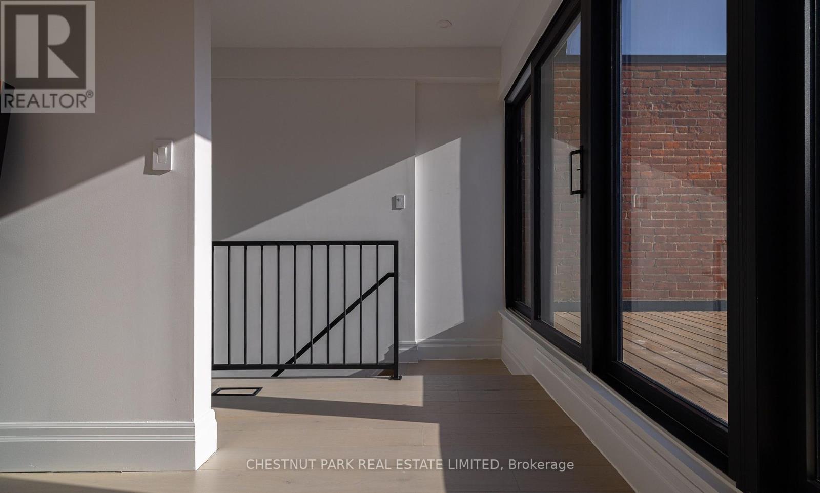 112 Givins Street, Toronto, Ontario  M6J 2X9 - Photo 35 - C12316391