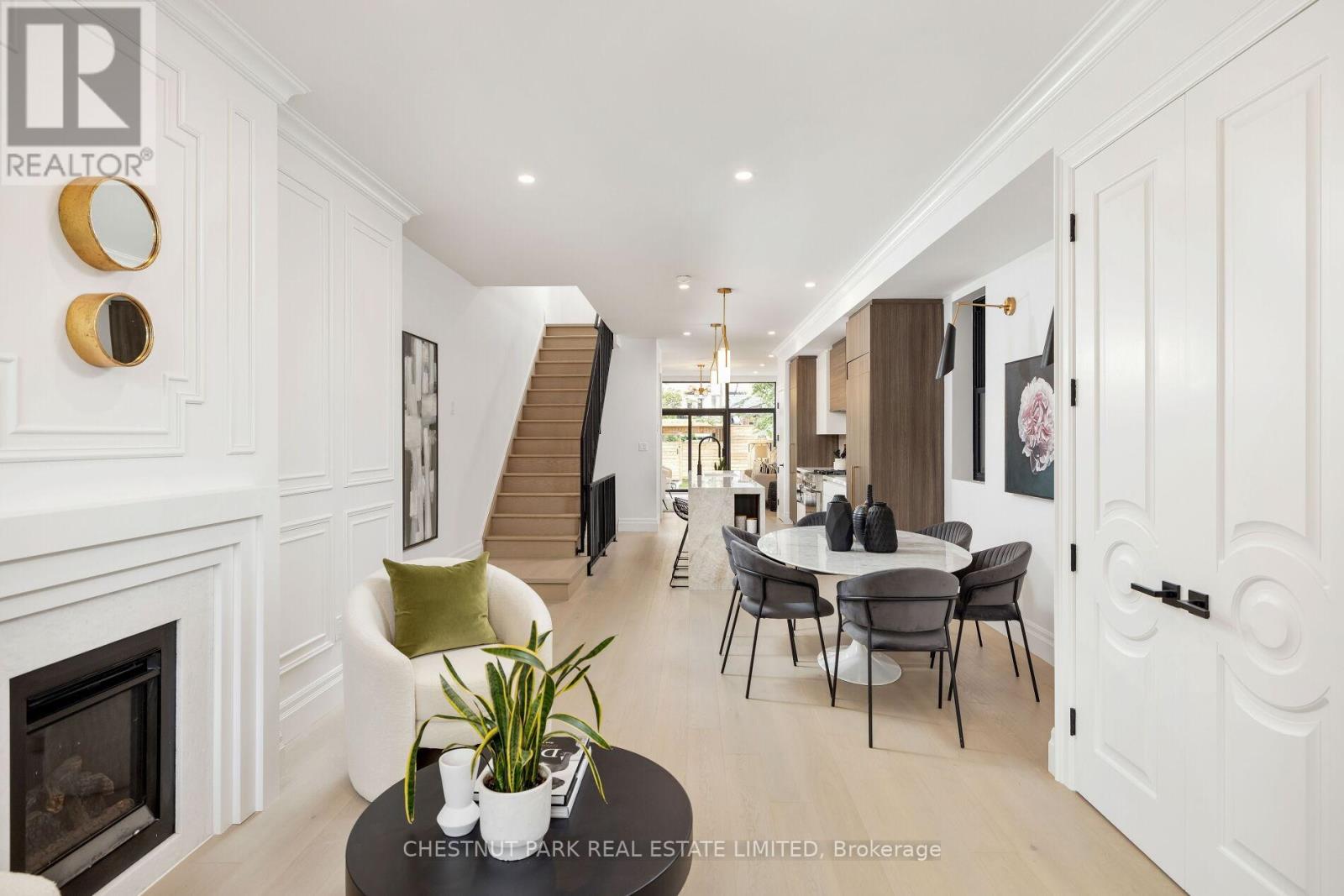 112 Givins Street, Toronto, Ontario  M6J 2X9 - Photo 6 - C12316391