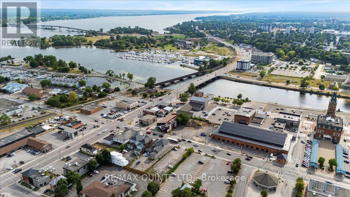 155 Pinnacle Street, Belleville, Ontario  K8N 3A5 - Photo 4 - X12316426