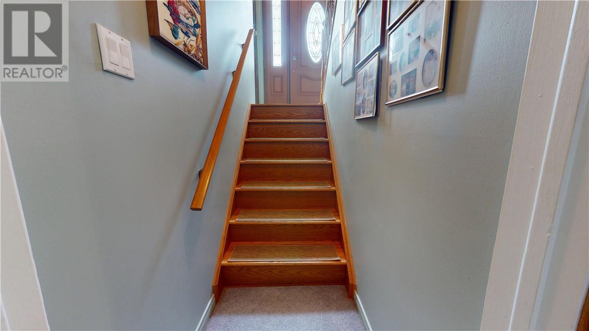 38 W Robinson Street, Little Current, Ontario  P0P 1K0 - Photo 28 - 2123434